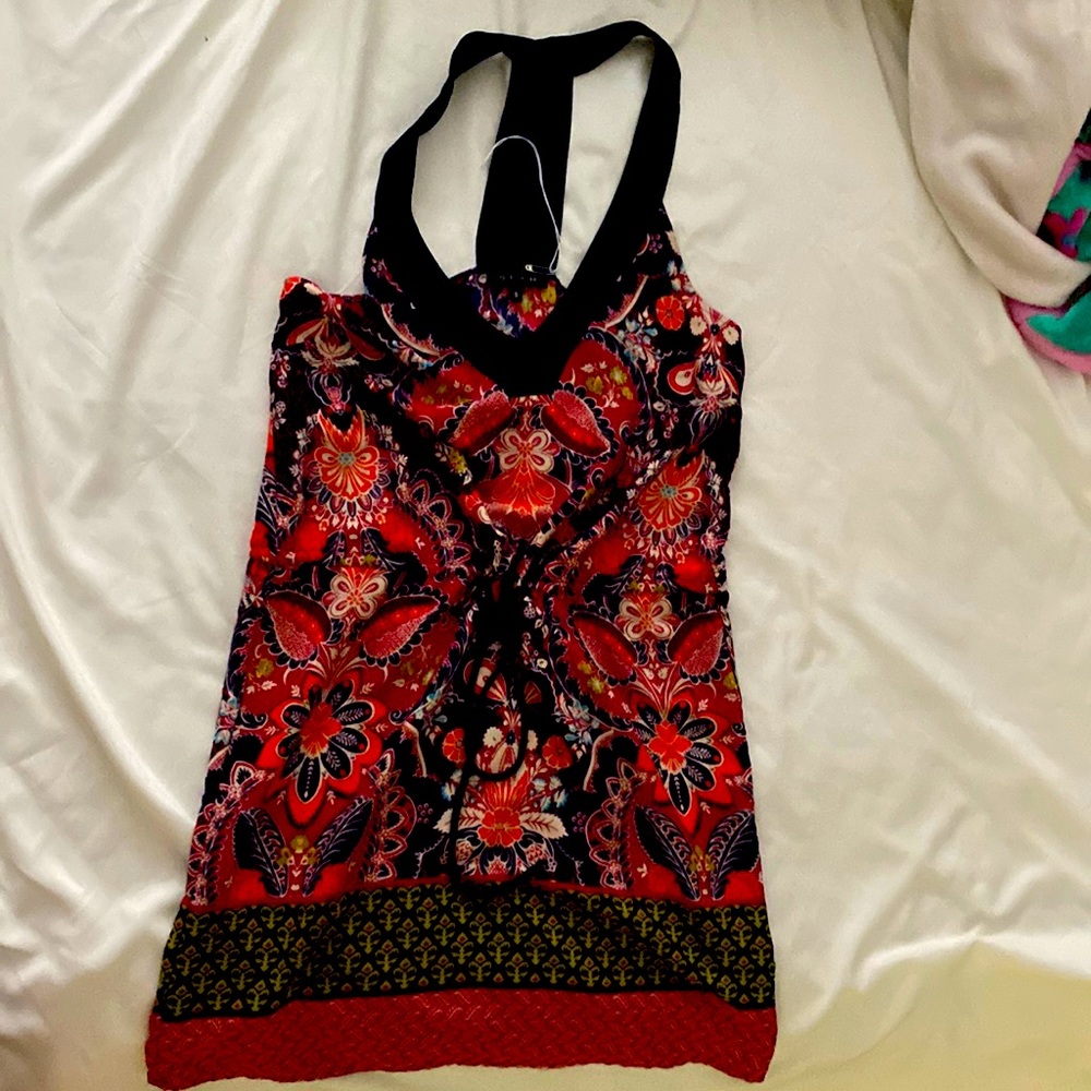 Multi pattern dress size small NWOT never worn boutique dress amazing fabric